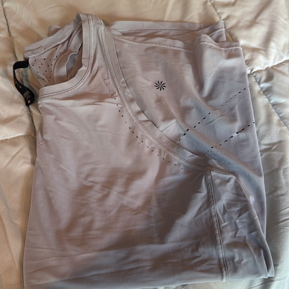 Allyson Felix for Athleta. Ultimate legend tank. Small - Picture 9 of 9